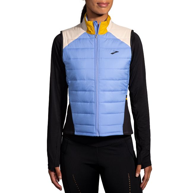 Brooks Women&#39;s Shield Hybrid Vest