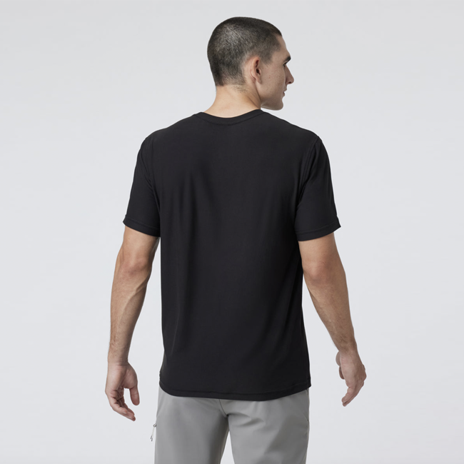 Vuori Men's Strato Tech Tee