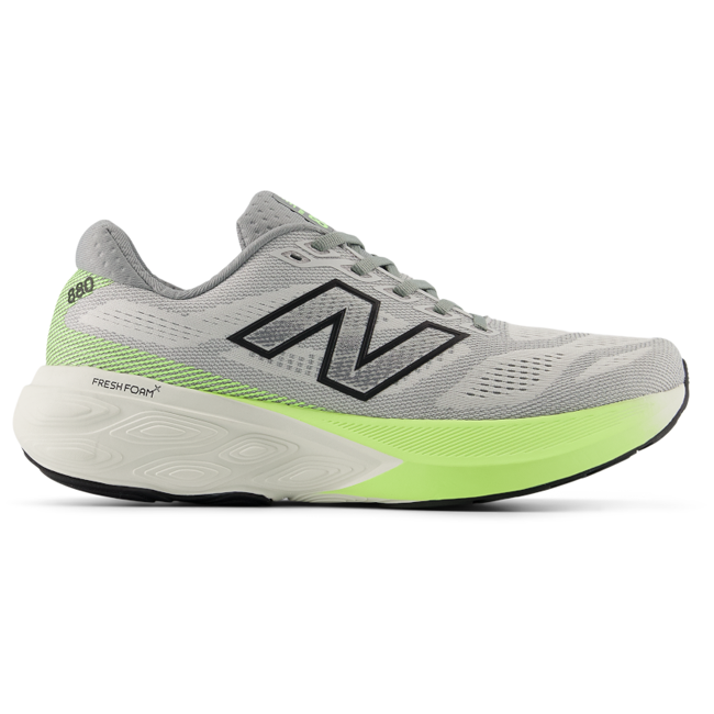 New Balance Men's 880 v15