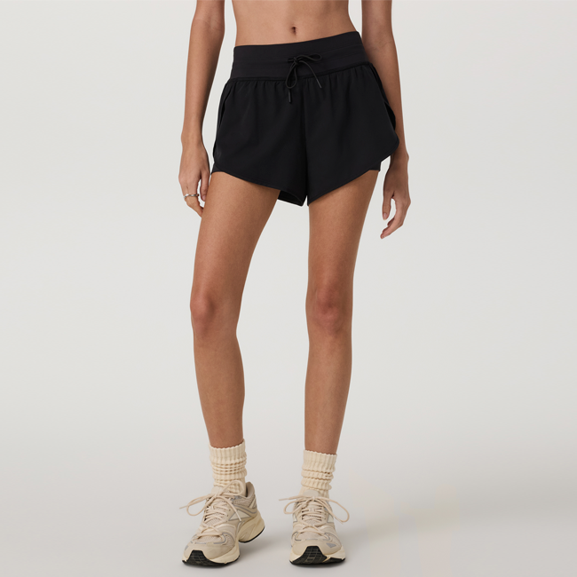 Vuori Women's Daily Speed Short 2.5"