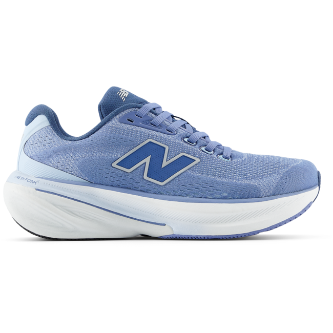 New Balance Women's 860 v15