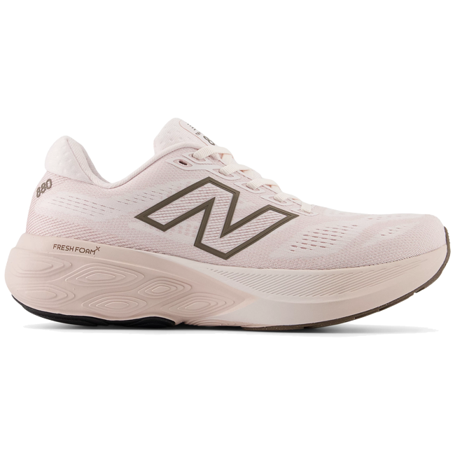 New Balance Women's 880 v15