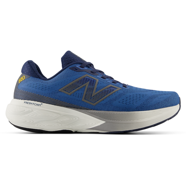 New Balance Men's 880 v15
