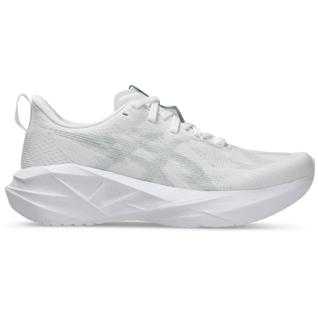 Asics Women&#39;s Novablast 5