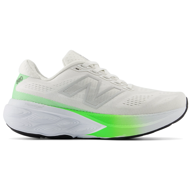 New Balance Women's 880 v15