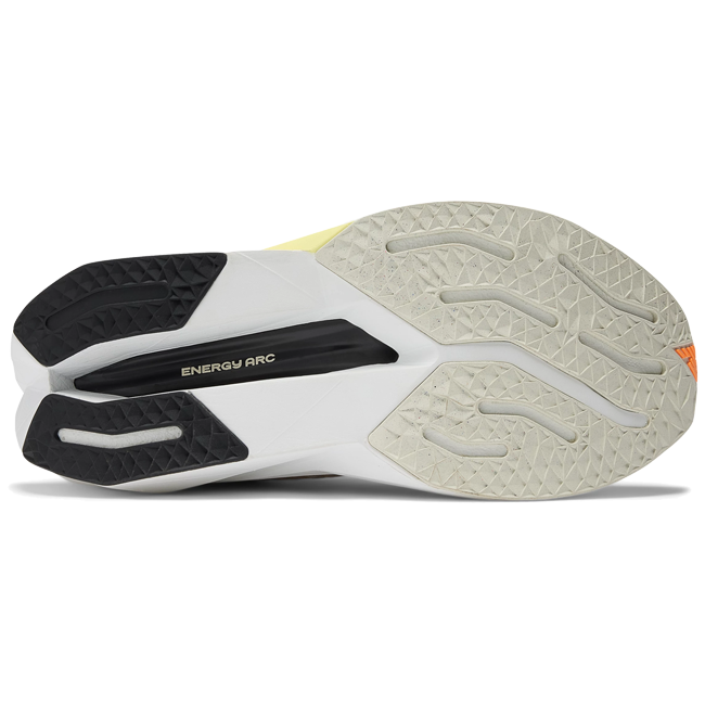 New Balance Women's Fuelcell SuperComp Trainer v3