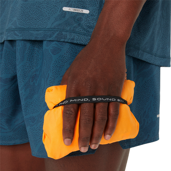 Asics Men's Fujitrail Packable Windbreaker