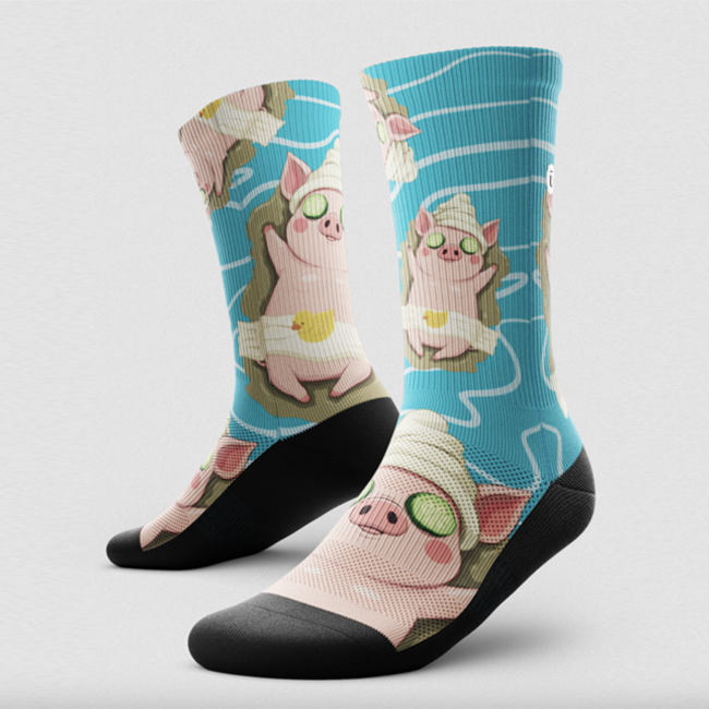 Outway Crew Socks - Just Oink It