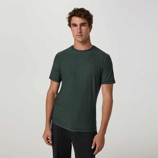 Vuori Men's Strato Tech Tee