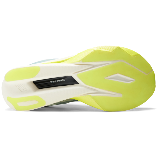 New Balance Women's Fuelcell SuperComp Elite v6